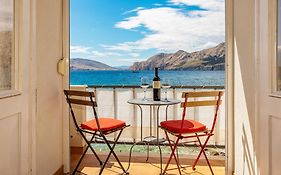 Apartment Nora By The Beach