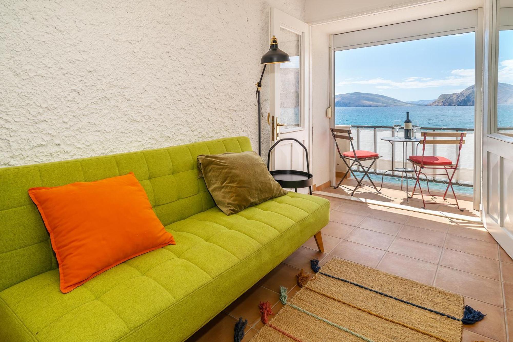 Apartment Nora By The Beach Baška Exterior foto